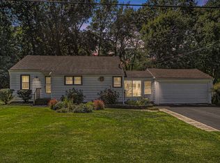 1506 Winters Dr, Portage, MI 49002