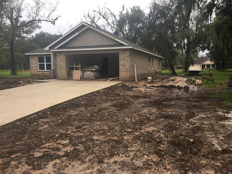 2nd image of 256 Prescott Dr