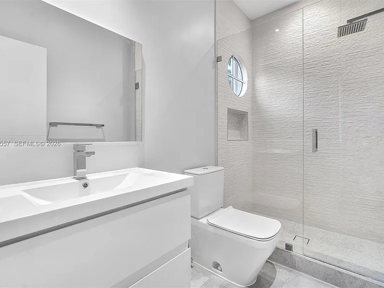21391 Marina Cove Cir #14-K — Photo 34