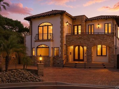 1045 Van Nuys St, San Diego, CA, 92109