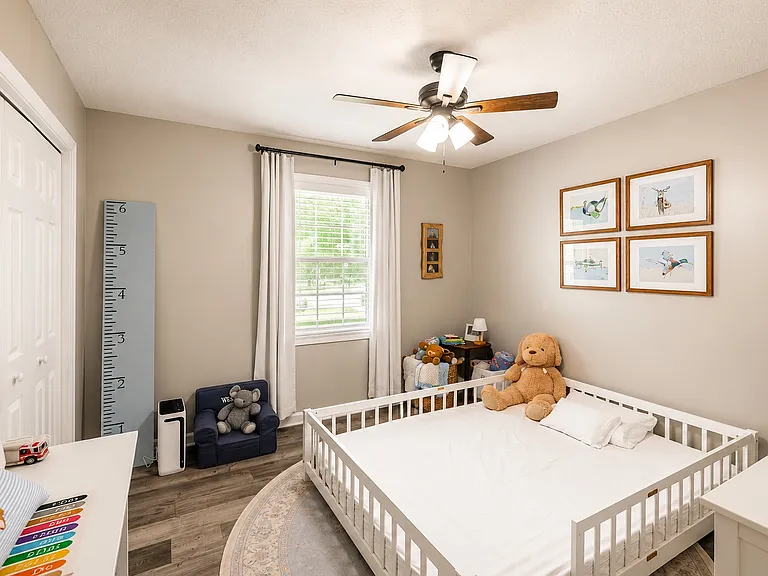 483 Whispering Oaks Dr — Photo 12