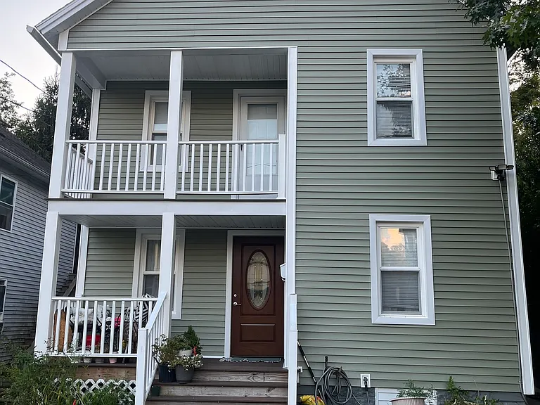 35 Pine St #2 — Photo 1