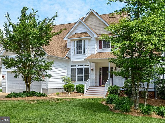 5th image of 12537 Whispering Woods Dr