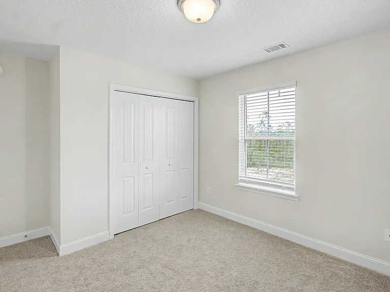 173 McClelland Loop NE — Photo 25