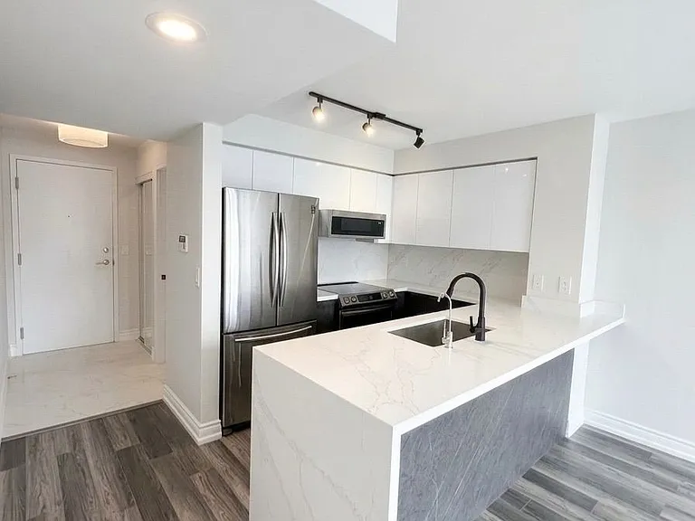 60 Brian Harrison Way #708 — Photo 3