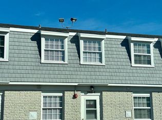 306 12th St #4, Ocean City, MD 21842