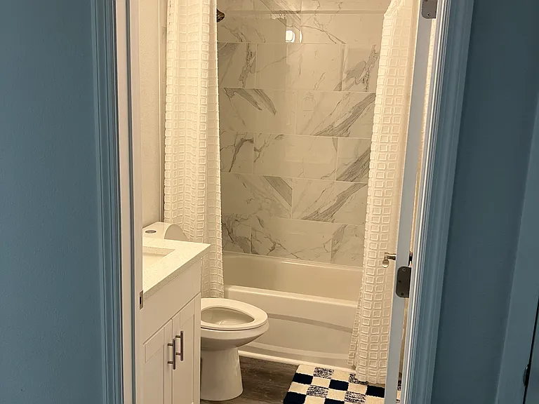 SW 10th Pl — Photo 6