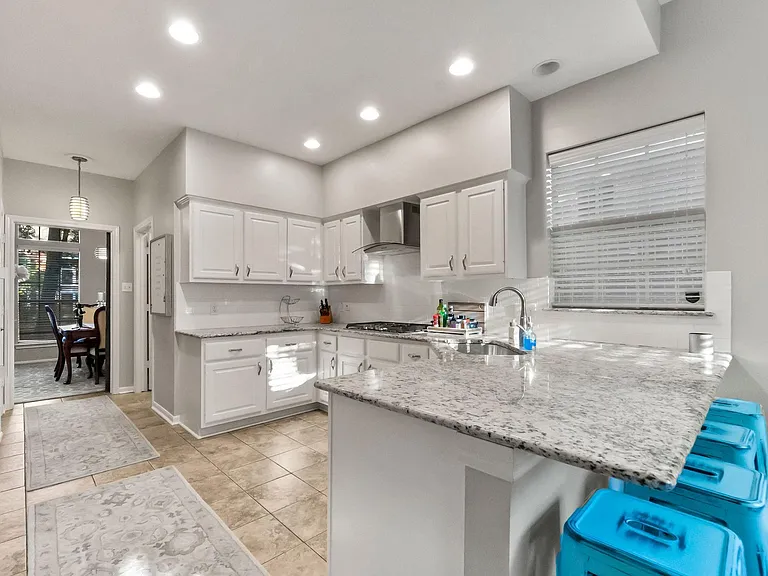 186 W Amberglow Cir — Photo 10