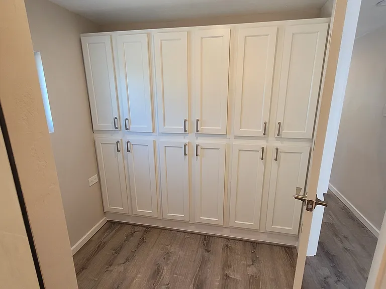 515 Mistletoe Ave — Photo 10