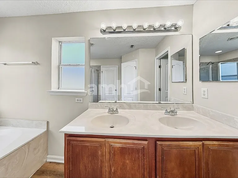 12336 Deersong Dr — Photo 11