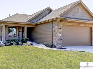 1403 S 200th Cir, Omaha, NE 68130