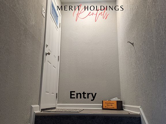 2nd image of 102 E South Ave APT B