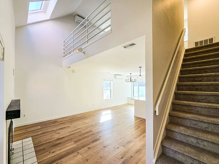 780 Walnut St #A — Photo 2