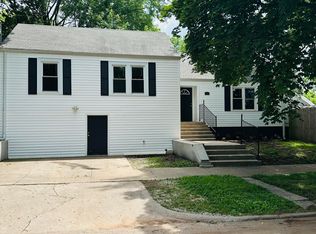 652 W Hovey St, Springfield, MO 65802