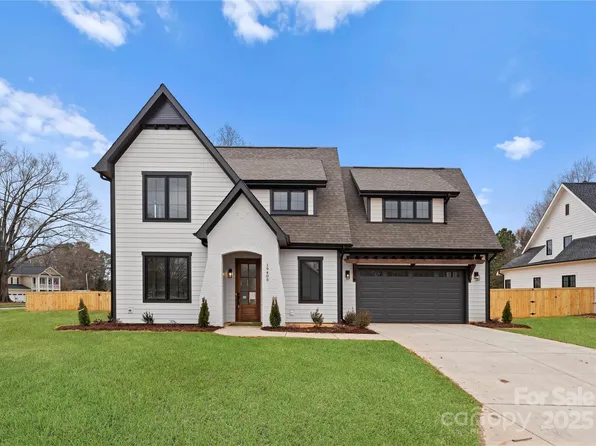 19405 Coachmans Trce, Cornelius, NC 28031