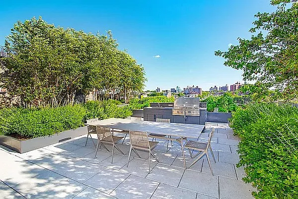 550 Vanderbilt Ave #210 — Photo 19
