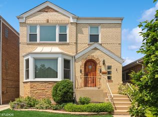 5644 N Meade Ave, Chicago, IL 60646