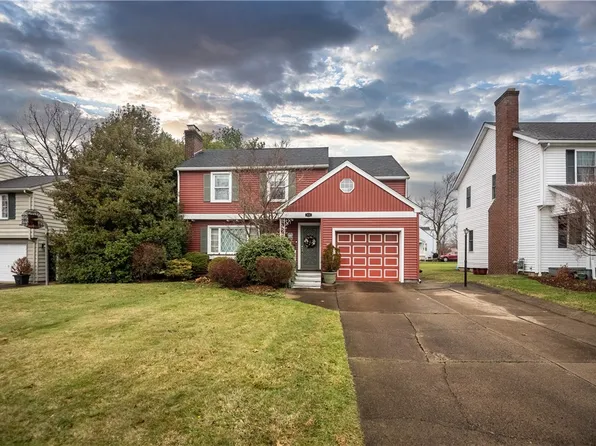 956 Mayfield Rd, Sharpsville, PA 16150