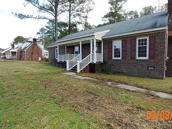 2nd image of 3821 Ward Dr