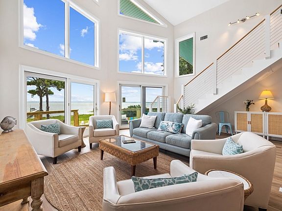 4th image of 1823 E Gulf Beach Dr