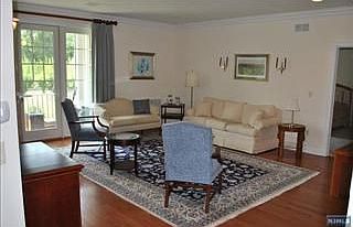1st image of 5 Tenakill Park Dr #1Q