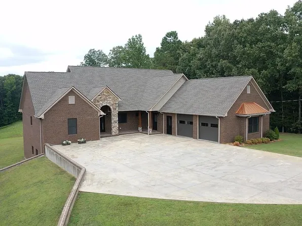 2660 Van Dyke Rd, Paris, TN 38242