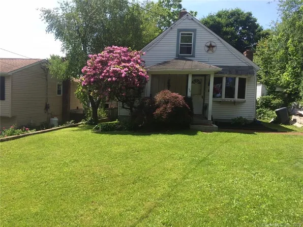 26 Garibaldi St, Watertown, CT 06779