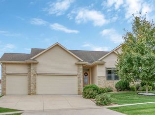 3401 Killarney Rd, Iowa City, IA 52246