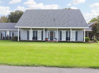 4821 Rebelle Ln, Port Allen, LA 70767