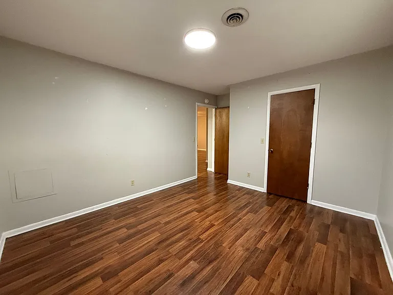 104 Skyview Dr — Photo 24