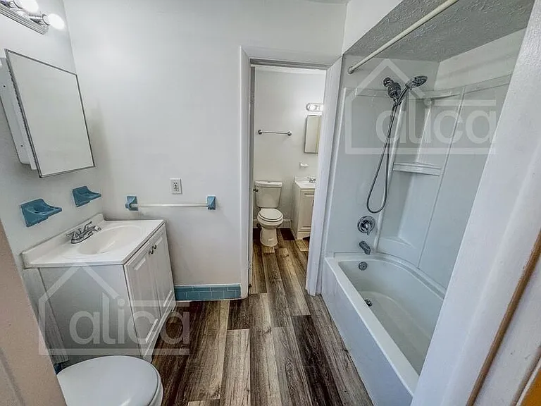 4448 Jade Dr E — Photo 8