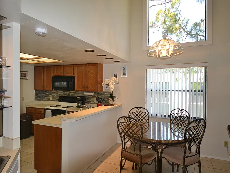 336 Woodlake Wynde — Photo 26