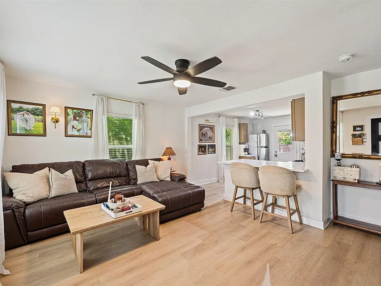 1103 Brass St #A — Photo 2