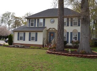 1 Cindy Ct, Hampton, VA 23666