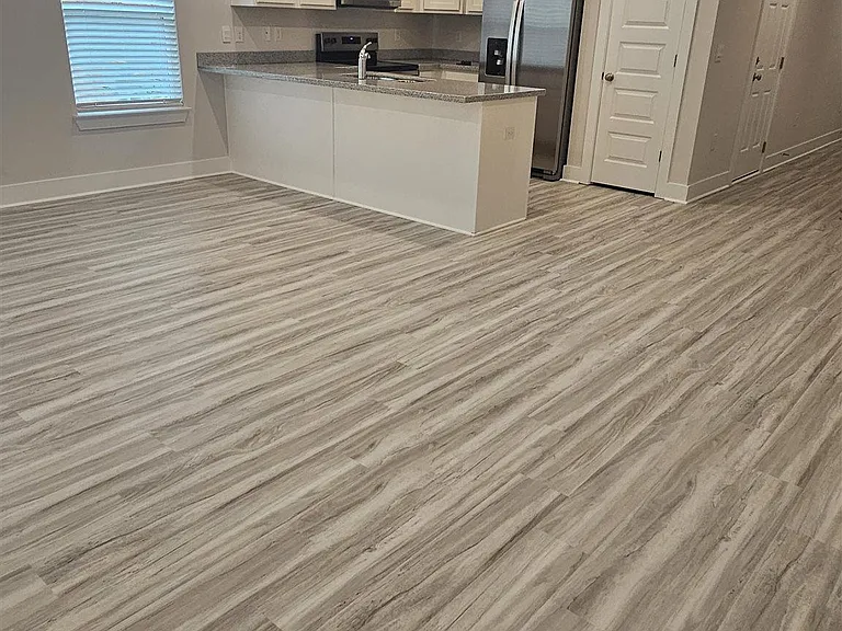 9433 Nature Creek Ln — Photo 10
