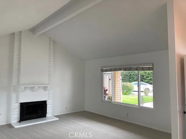 3 bed, 1577 sqft, $5,000 — Photo 3