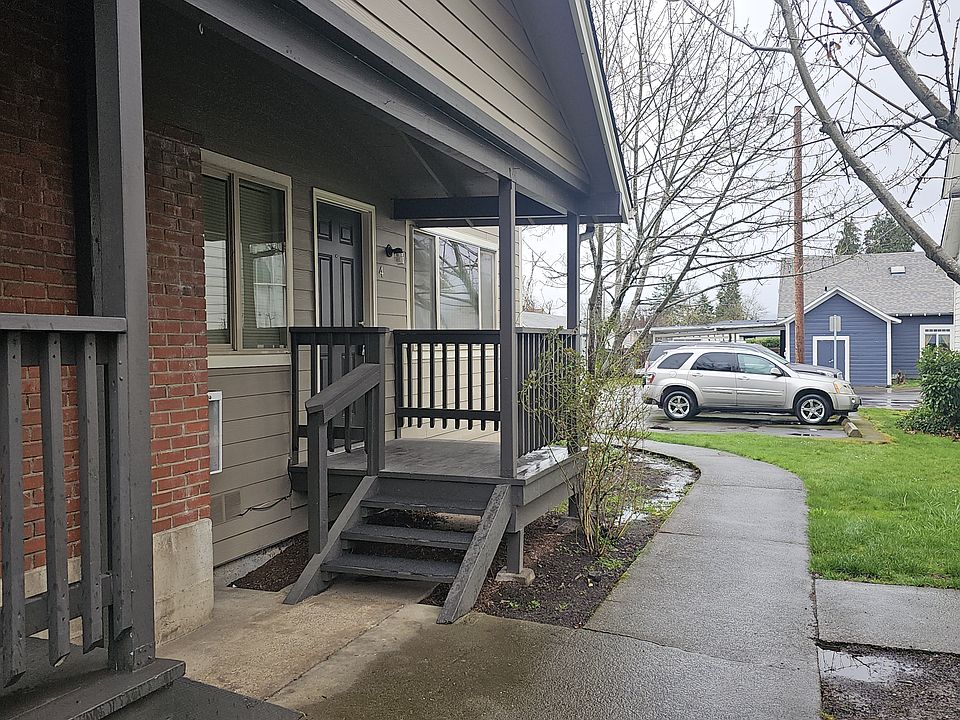 1st image of 518 W Oregon Ave APT 4