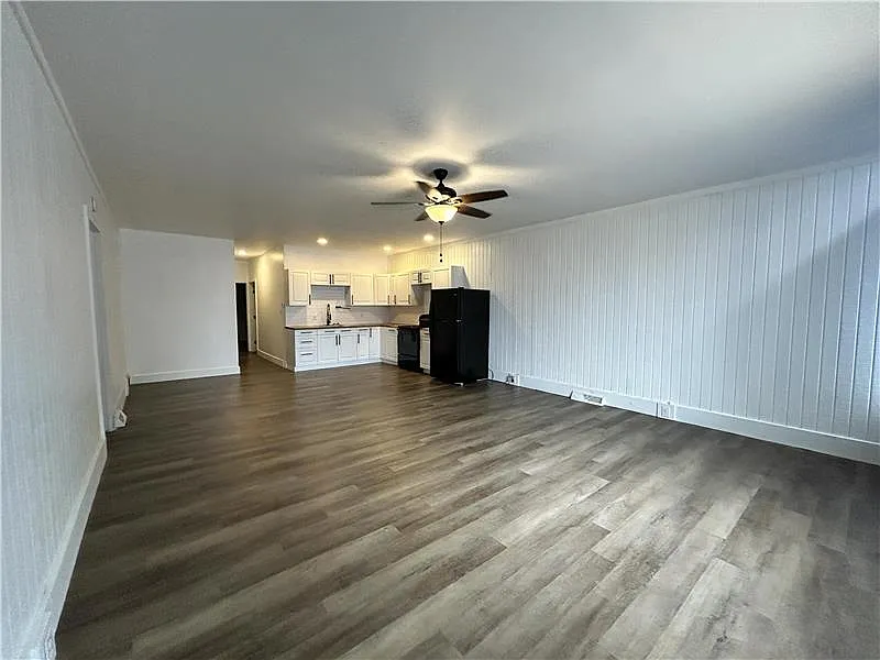 2 bed, $700 — Photo 3