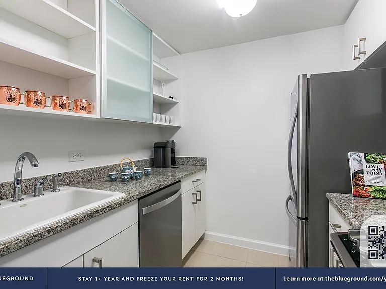 500 W 56th St #1101 — Photo 7