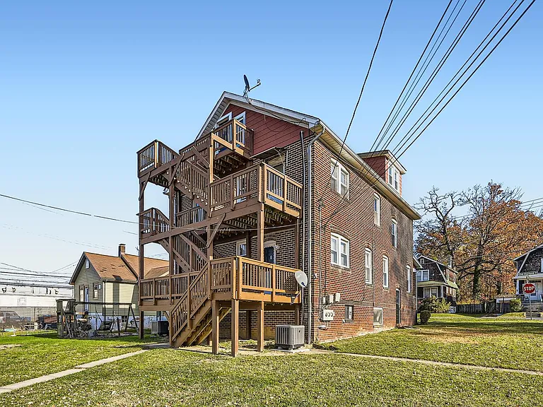 7712 Old Harford Rd #C — Photo 9