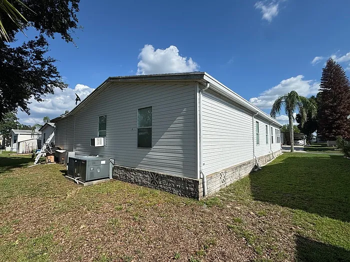 2 bed, 2.0 bath, $1,700 — Photo 2