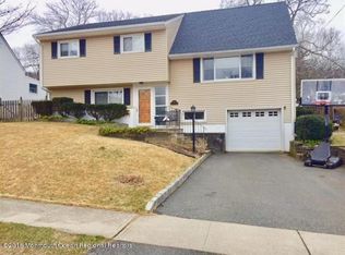 108 Richard St, Dover, NJ 07801