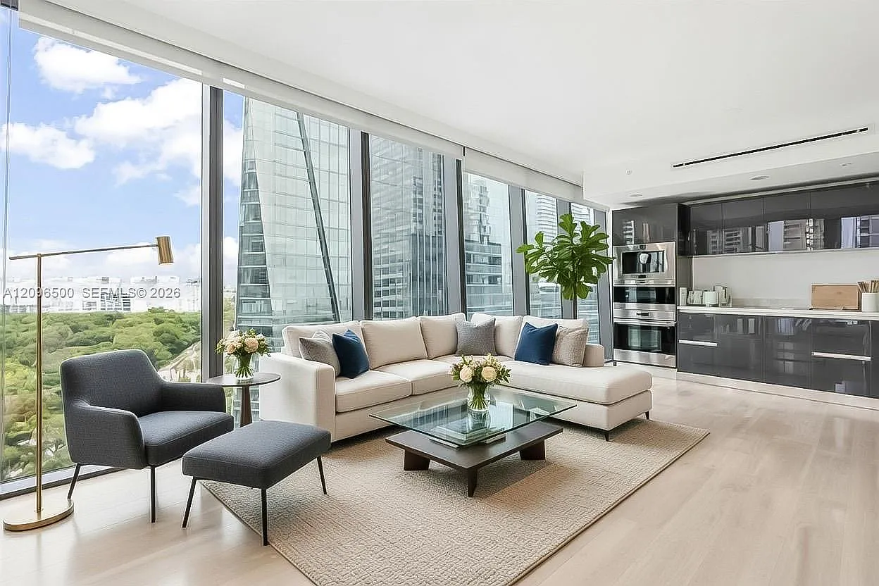 Echo Brickell Condo — Photo 4