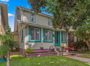 88 Perry Pl, Wyandotte, MI 48192