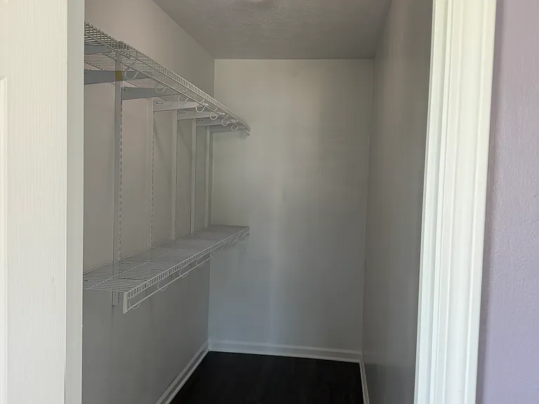 11131 Bayridge Cir W — Photo 25