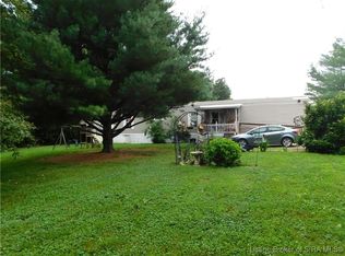 8383 S Old Palmyra Rd, Pekin, IN 47165