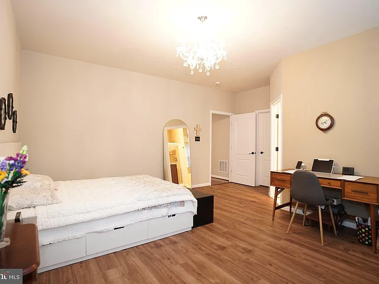 20779 Crescent Pointe Pl — Photo 23