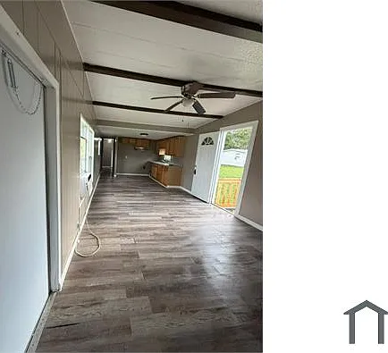 2 bed, $1,250 — Photo 1