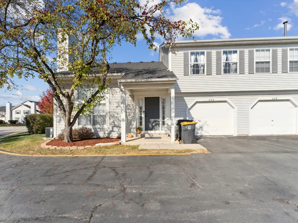 225 Ivy Ct Unit 225, Streamwood, IL 60107