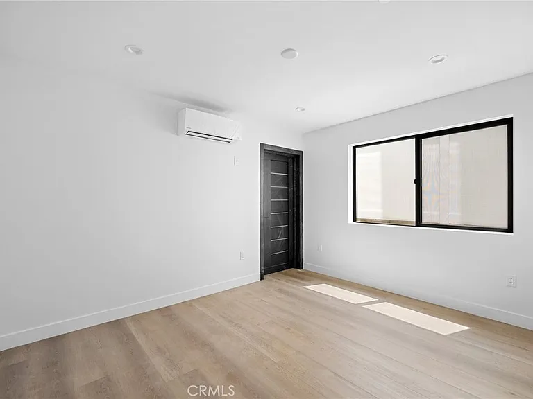 7612 Machrea St — Photo 12
